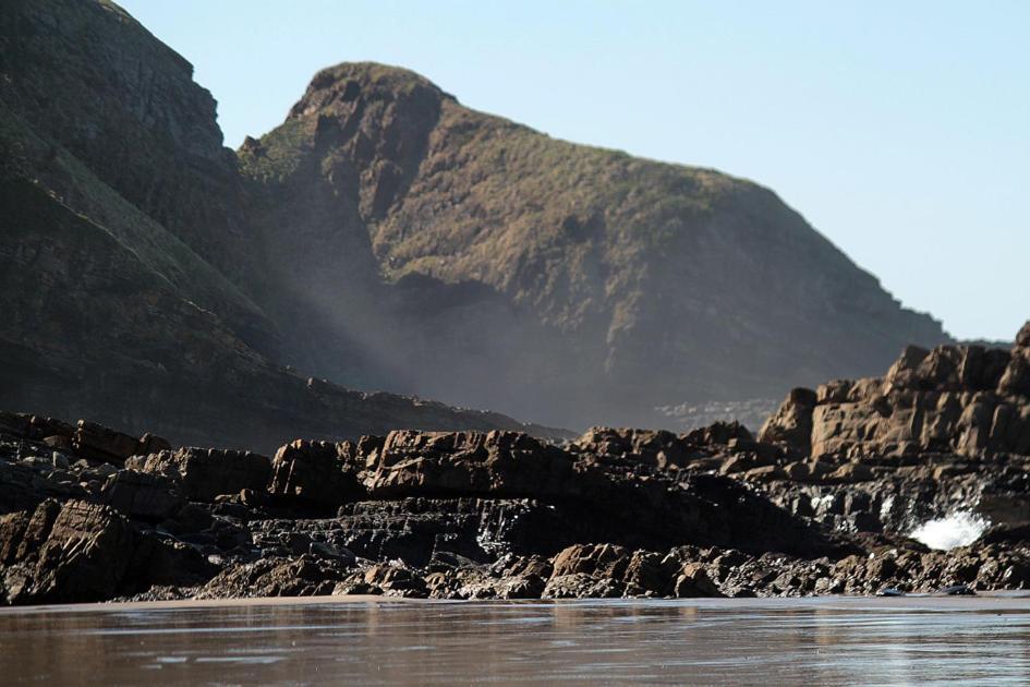 Amapondo Backpacker Lodge Port Saint John's Экстерьер фото