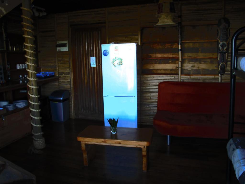 Amapondo Backpacker Lodge Port Saint John's Экстерьер фото
